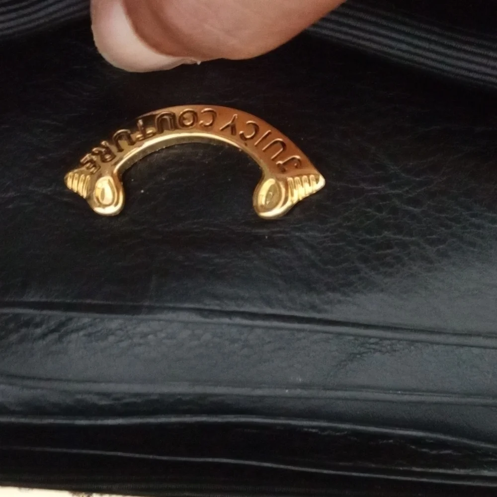 Juicy Couture Black Leather Kiss Lock Bow Clutch Wallet Gold Logo Evening